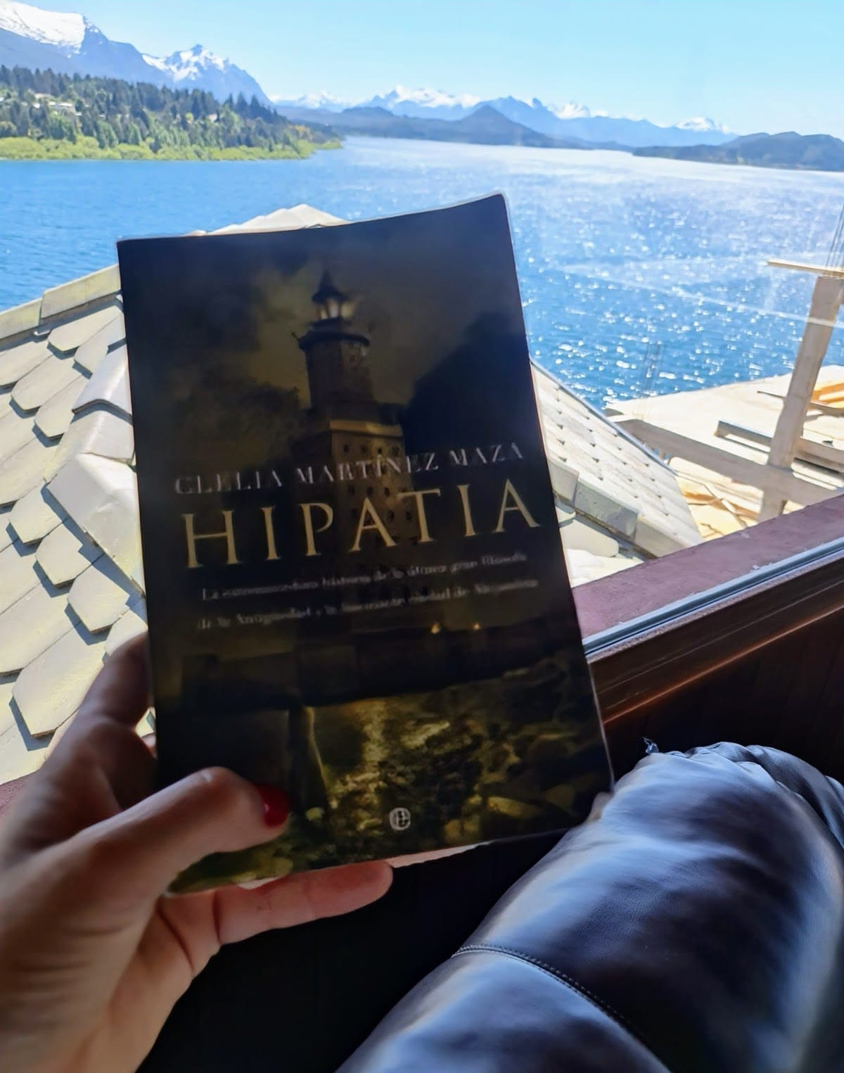 Noviembre 7 de 2022 - Hipatia - Clelia Martínez Maza