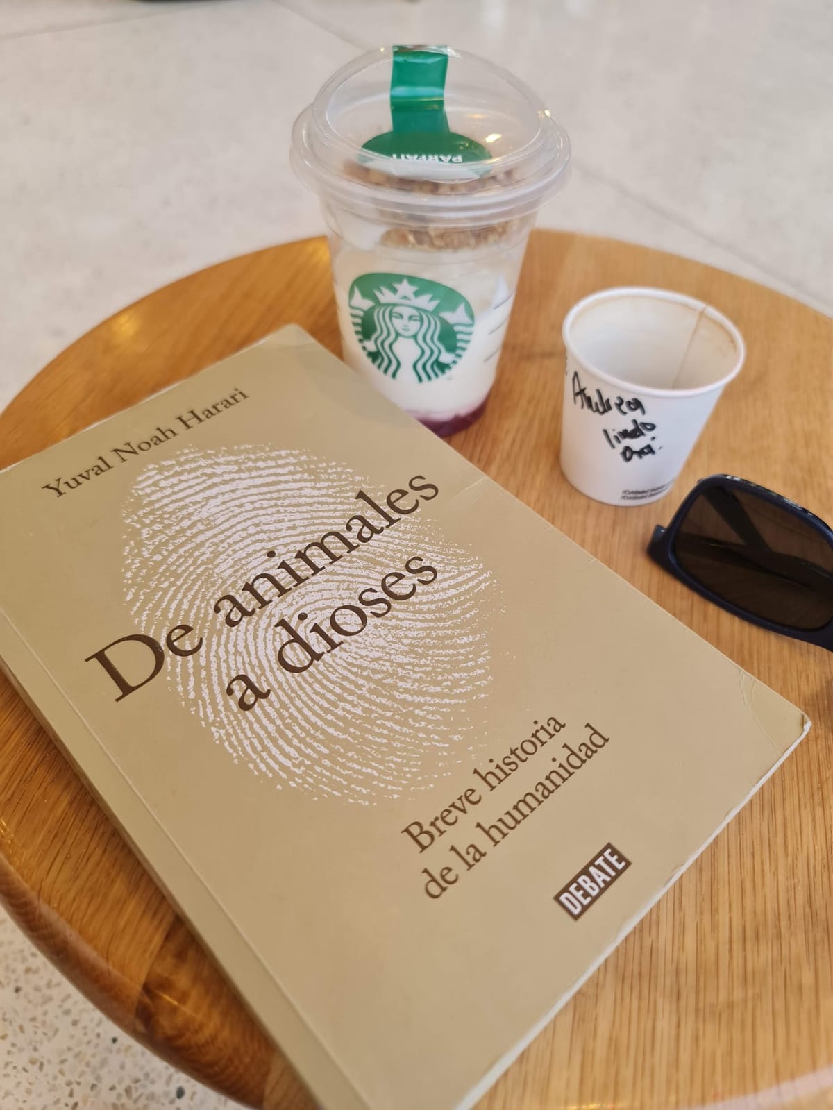 Agosto 1 de 2023 - De Animales a Dioses - Yuval Noah Harari